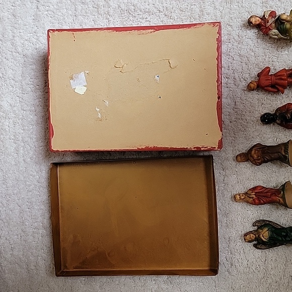 Plastic Nativity Set - Picture 8 of 13